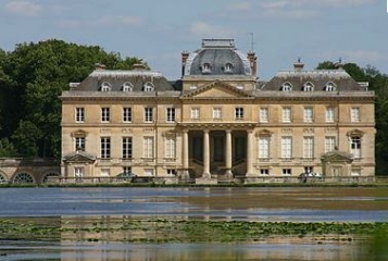 DE BREUILLET A BREUILLET VIA ST MAURICE-MONTCOURONNE - LE CHATEAU DU MARAIS ET ST CHERON-essonne