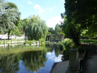 DANS LES BEAUX QUARTIERS - DES CHAMPS-ELYSEES A SAINT-LAZARE-region-parisienne
