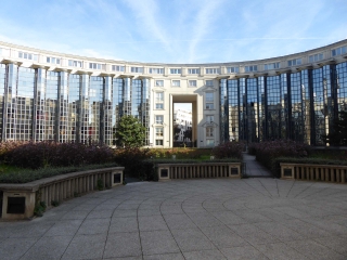PORTE DE VERSAILLES - GARE MONTPARNASSE - BALADE AUX MULTIPLES FACETTES-region-parisienne