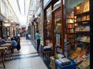PARIS - DE CHATELET A SAINT-LAZARE EN PASSANT PAR LE MARAIS ET LES PASSAGES-region-parisienne