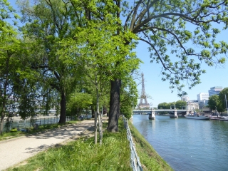 BOIS DE BOULOGNE - TROCADERO EN PASSANT PAR LE 16EME - ILE AUX CYGNES-region-parisienne