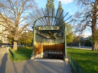 BOIS DE BOULOGNE - ILE AUX CYGNES - SERRES D AUTEUIL - QUARTIERS ART NOUVEAU-region-parisienne