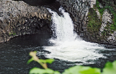 RIVIERE DES ROCHES-la-reunion