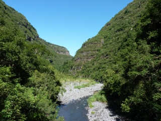 ENTRE-DEUX-la-reunion