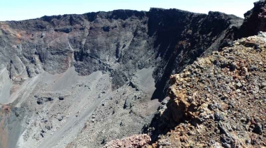 PITON DE LA FOURNAISE-la-reunion